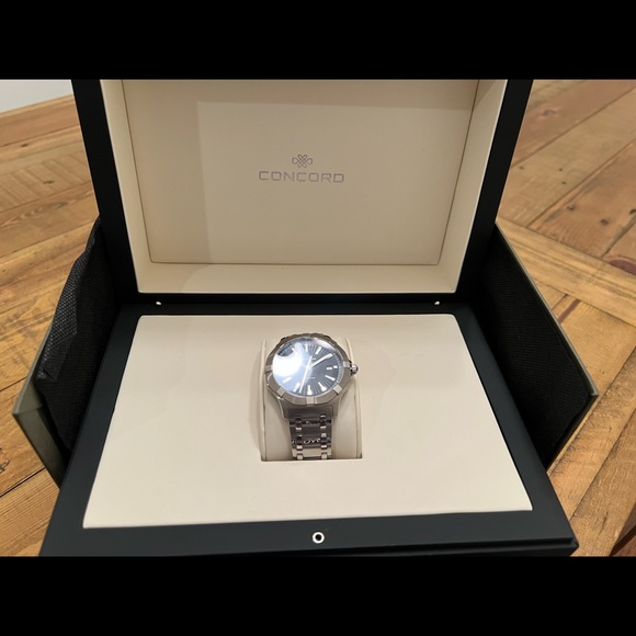 Concord Saratoga Men’s Watch - Picture 2 of 5